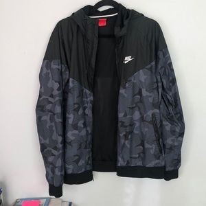 Nike men large jacket